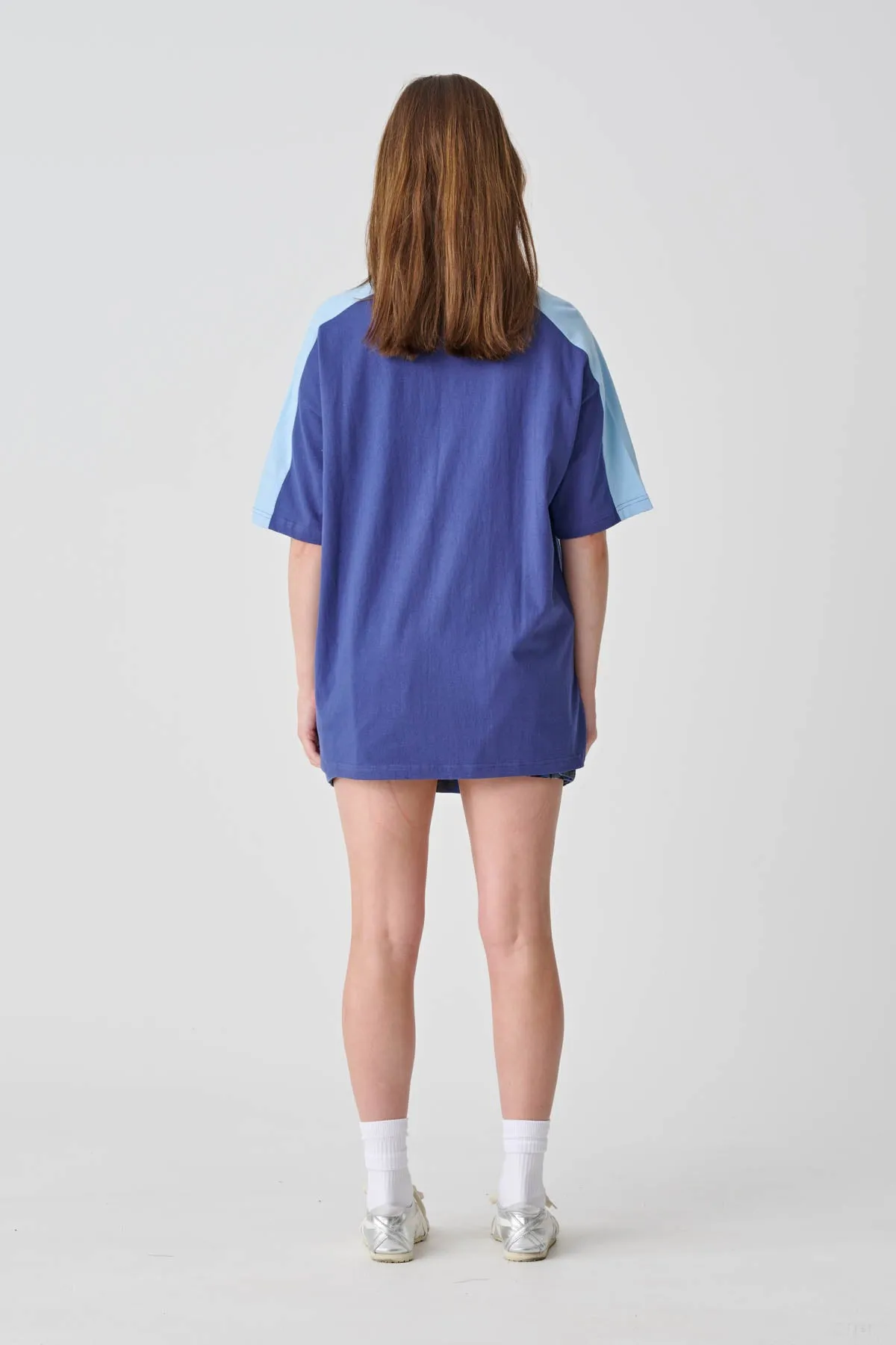 SPORT V NECK RELAXED TEE - NAVY