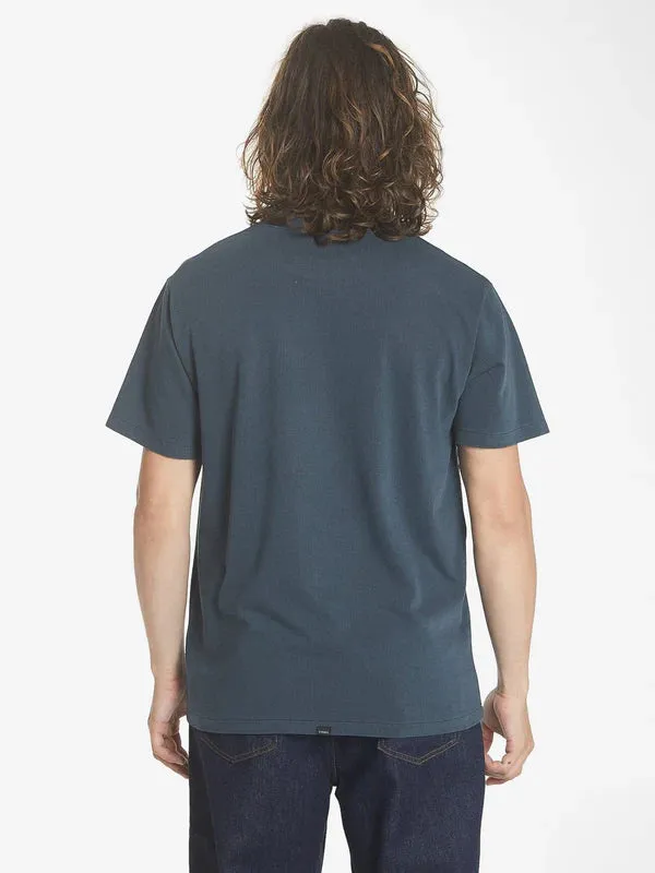 THRILLS LOVE FROM ABOVE MERCH FIT TEE PETROL