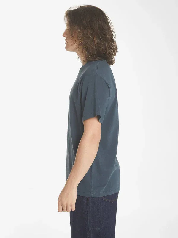 THRILLS LOVE FROM ABOVE MERCH FIT TEE PETROL