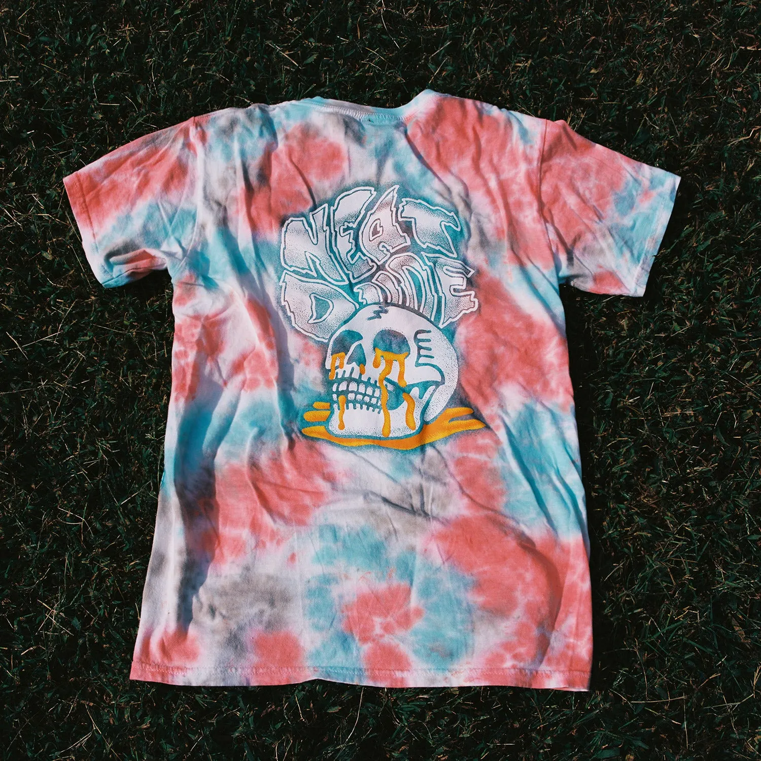 Tie Dye Skull Puddle Tee - Teal/Orange