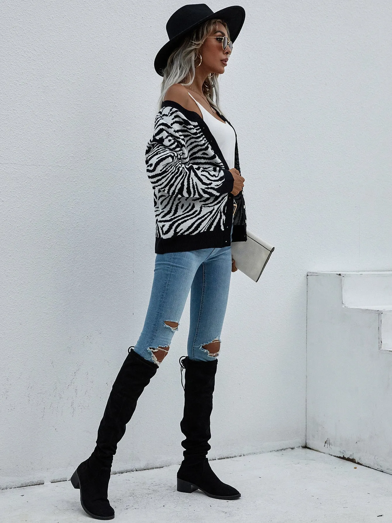 Tiger Year Animal Patterned Knit Cardigan - Black
