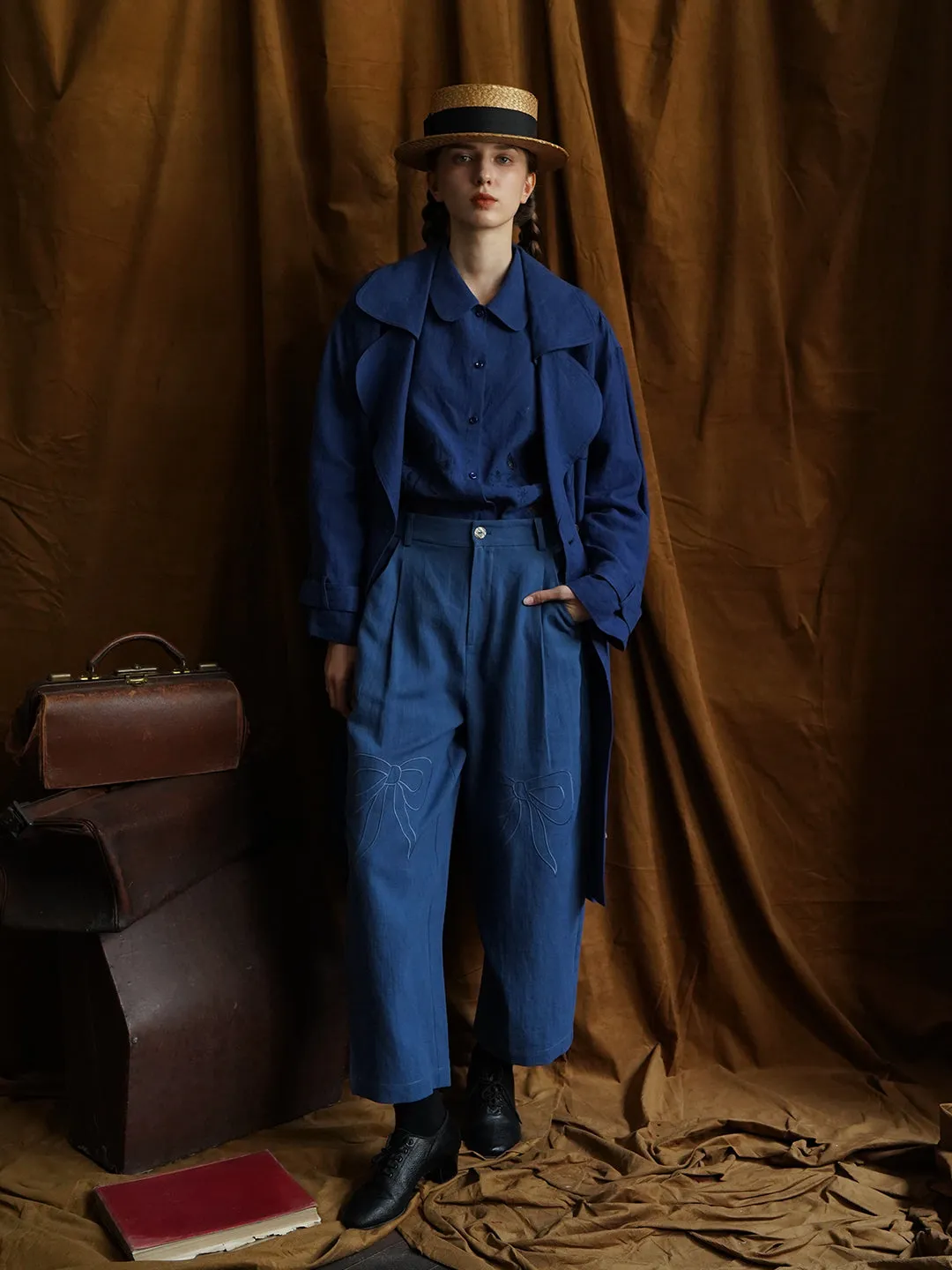 Unlogical Poem Bow-knot Appliques Red/Black/Blue Trousers