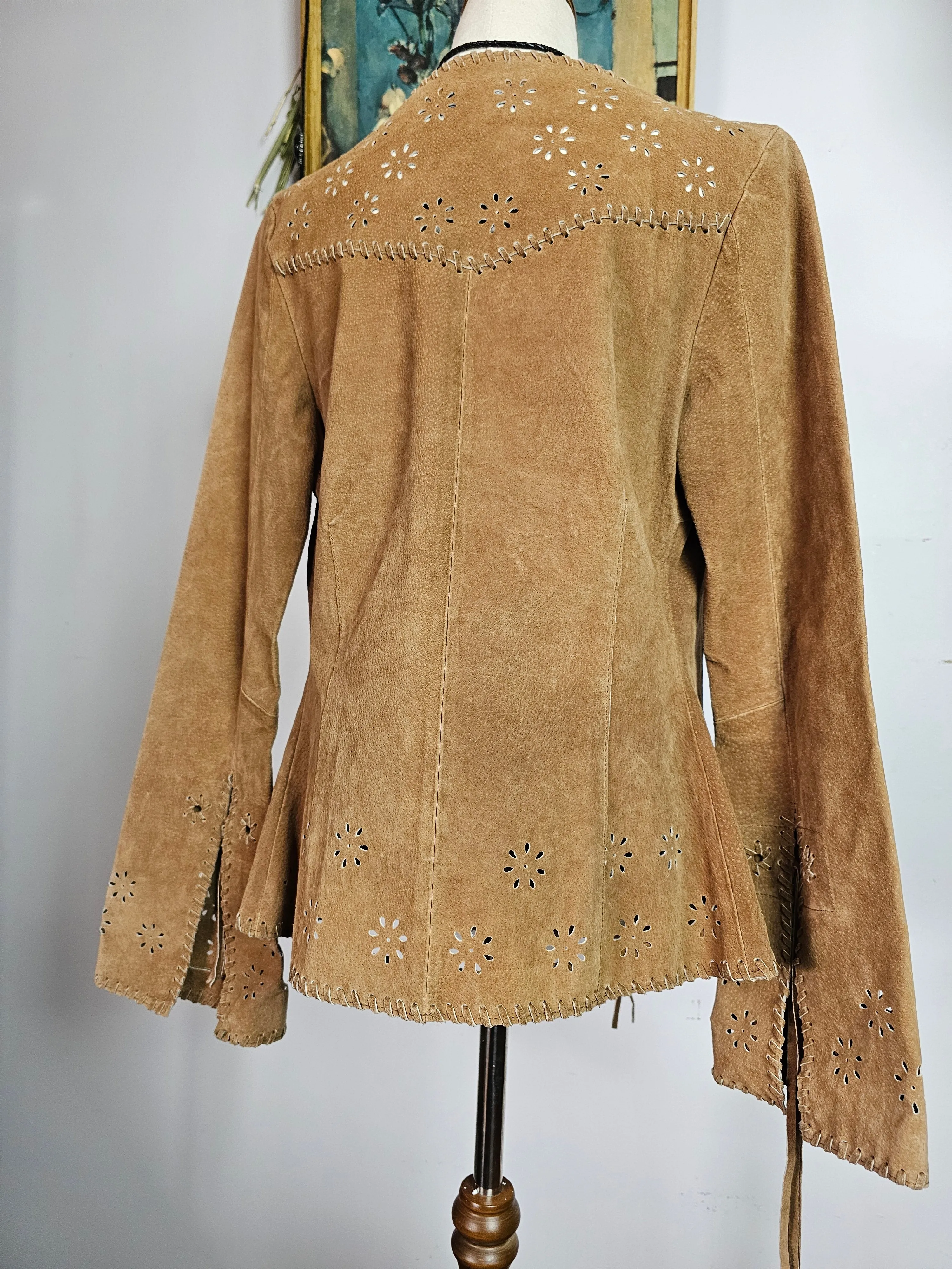 Vintage Suede Boho Cowgirl Jacket – Floral Cutout & Whipstitch Detail X small