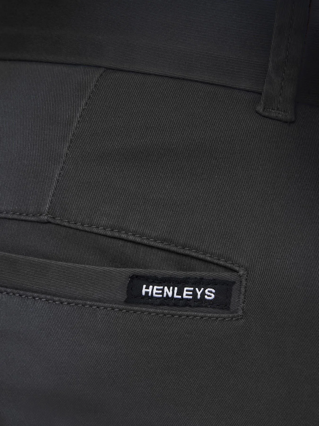 Visit Chinos Black